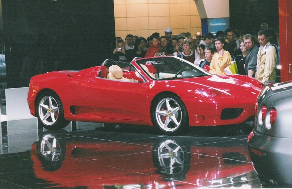 15 Ferrari 360 Modena