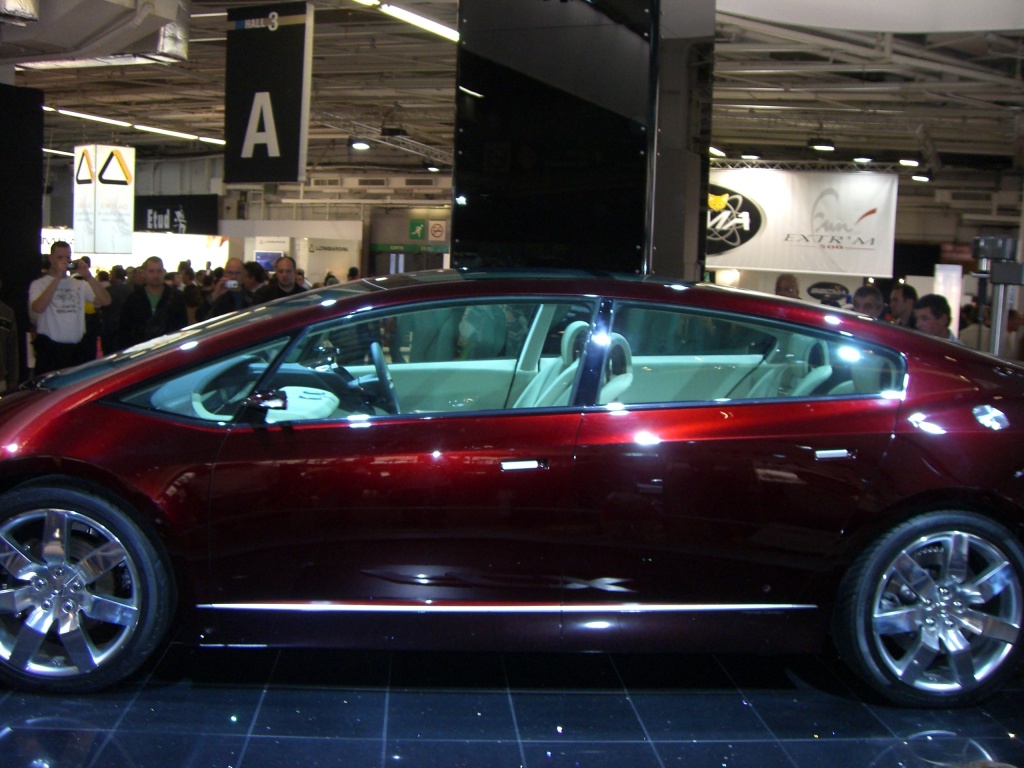 Honda FCX Concept - profile